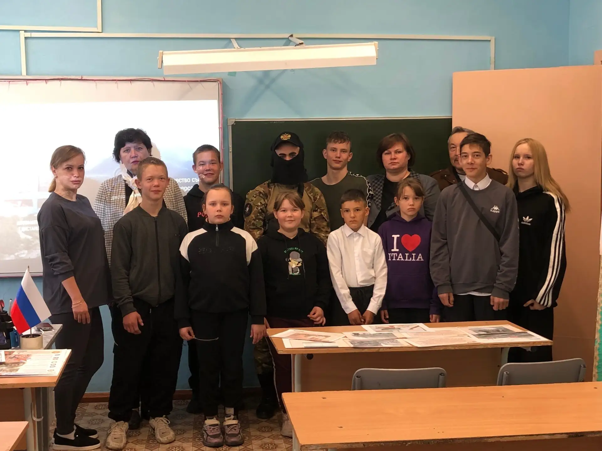 В школе с. Талалаевка в преддверии 81-й годовщины Победы прошёл «Урок мужества». Его провёл выпускни