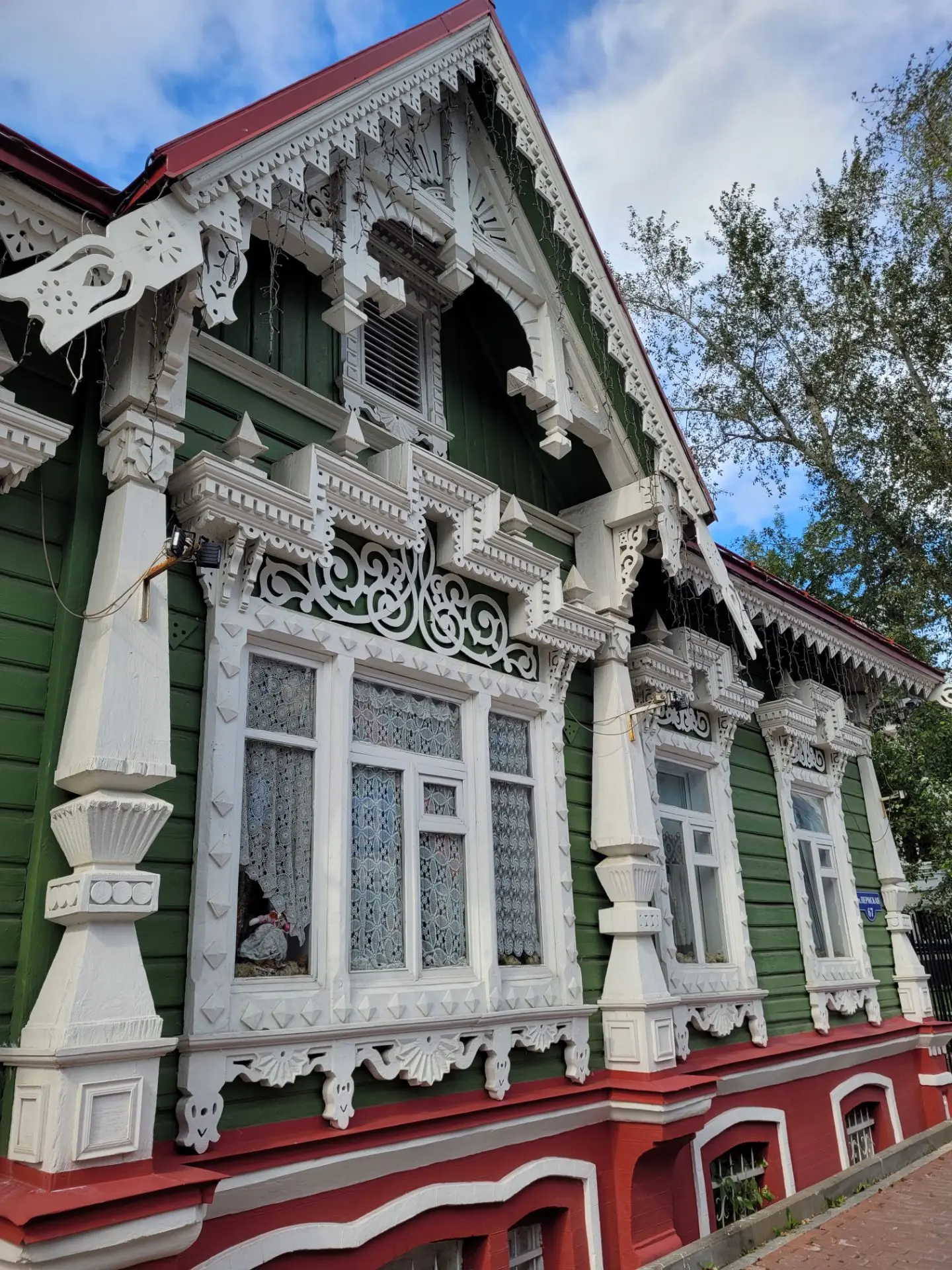 Я уже успела вернуться из Перми и Красноуфимска (о нем тоже расскажу), а впечатления бе...