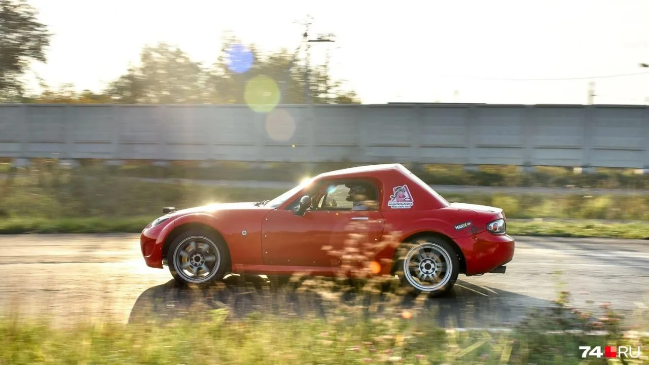Микродозинг адреналина. Разгоняем самую шальную Mazda MX-5 на челябинской «Трассе 74»