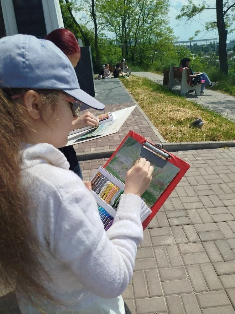 В Мариуполе подвели итоги II Открытого городского конкурса изобразительного искусства  В конкурсе пл
