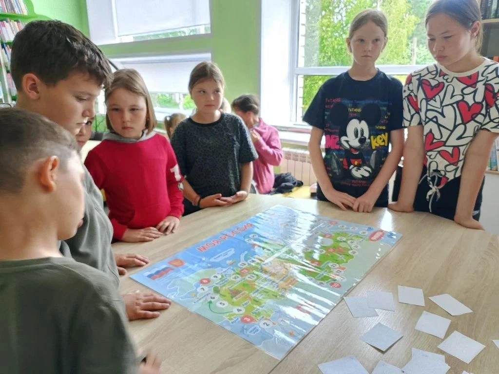 💐Большое путешествие по России

🚆В рамках проекта Главы Республики «Яркое лето Чувашии» в зале «Си
