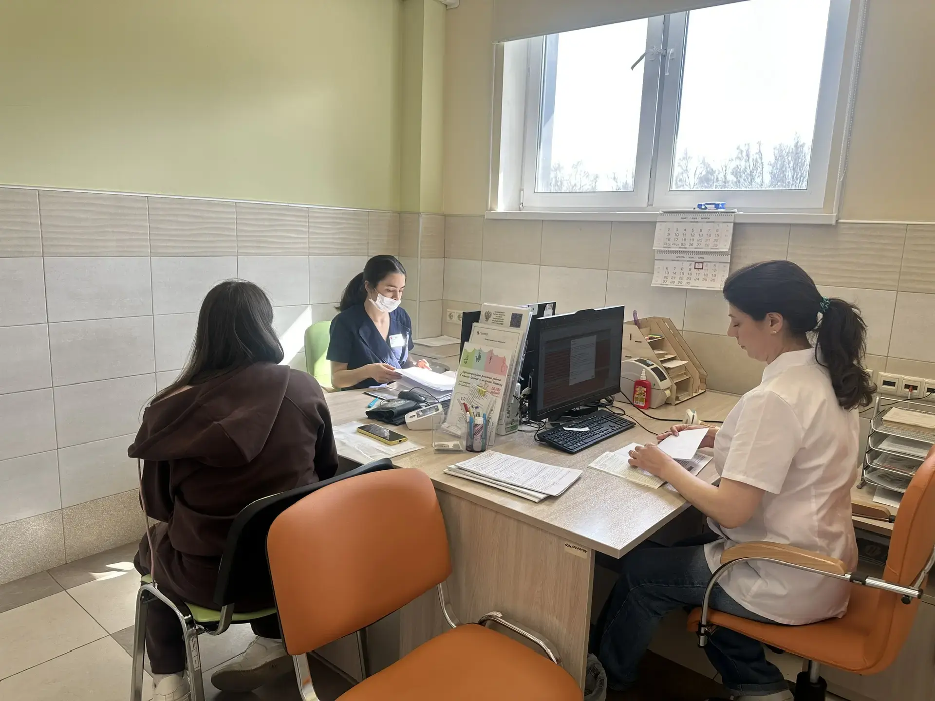 Алгоритм записи на прием к врачу женской консультации
⁣
Врачи консультативно-диагностического центра