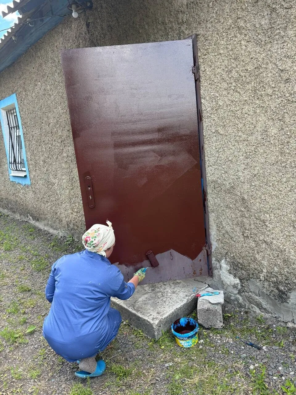 📌 Лето – это пора проведения ремонтных работ.В Новоукраинском клубе силами работников ...
