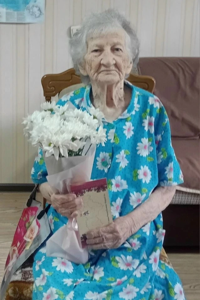 Труженица тыла, ветеран труда- Шмакова Клавдия Павловна отметила 101 день рождения!