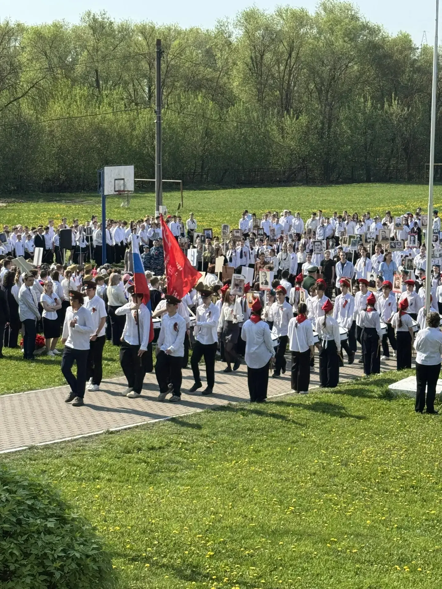 🟠⚫ ️Сегодня в МБОУ «Центр образования №3» прошли главные события общешкольного проекта «Девять дней 