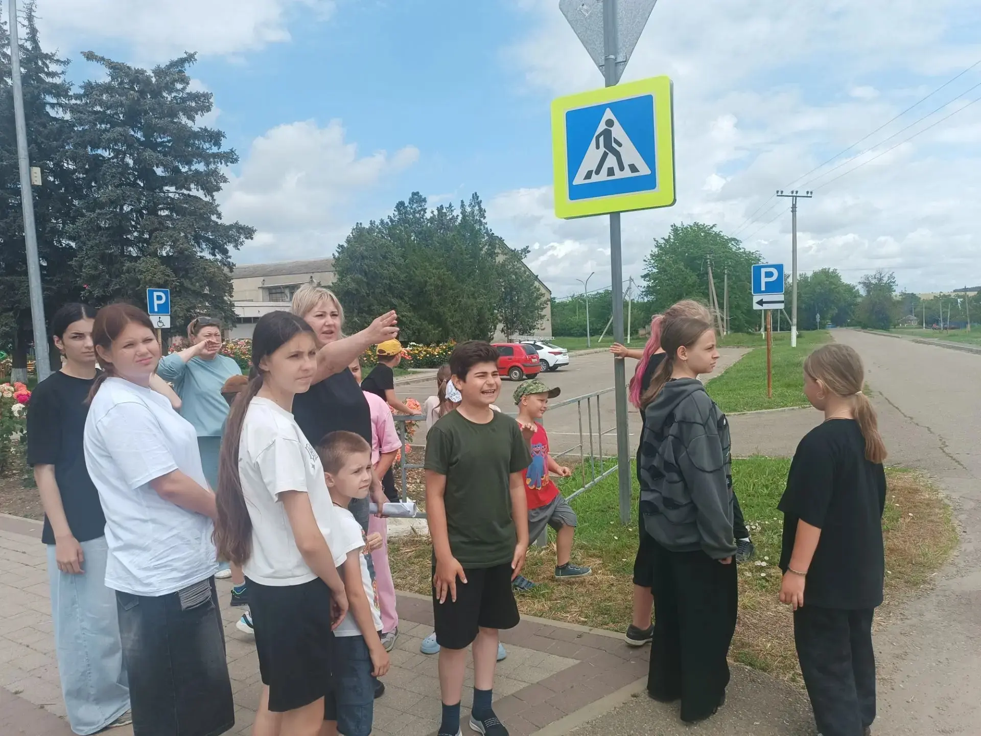 🌞🏖️Лето – это солнышко, отдых, встречи с друзьями и игры. В это время наши дети часто не вспоминаю