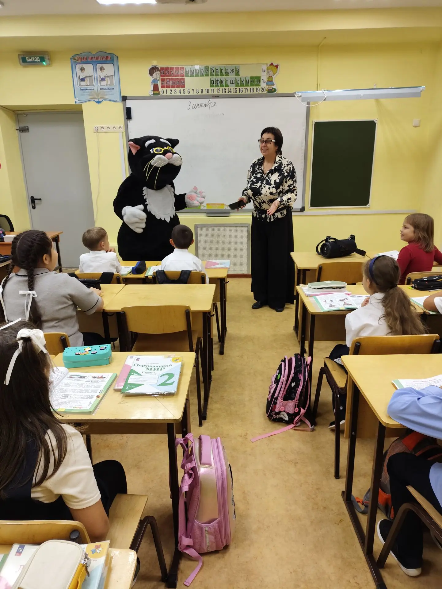 📚В первые дни учебного года в нашей школе не только радостно, празднично и весело, но ...