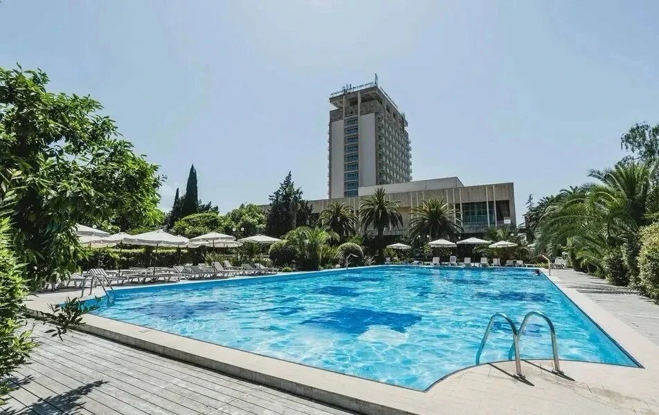 Абхазия, Гагра 🌊

Amza Park Hotel 5*
✔️3х. разовое питание 

📍Даты для примера, на 5 ночей 
7.08 -