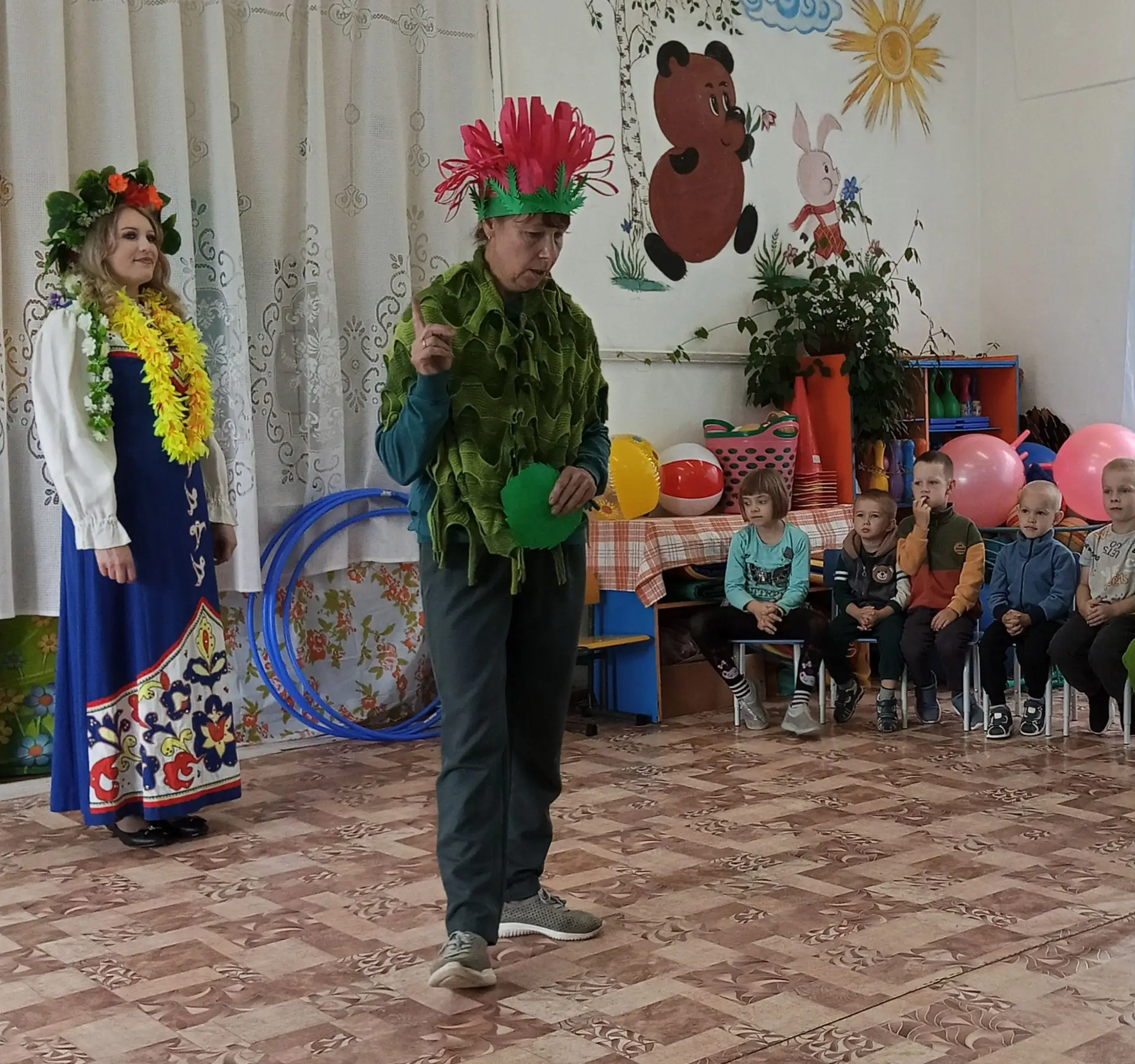 В рамках тематической недели посвященной цветам в Холуйском  детском саду прошло развле...