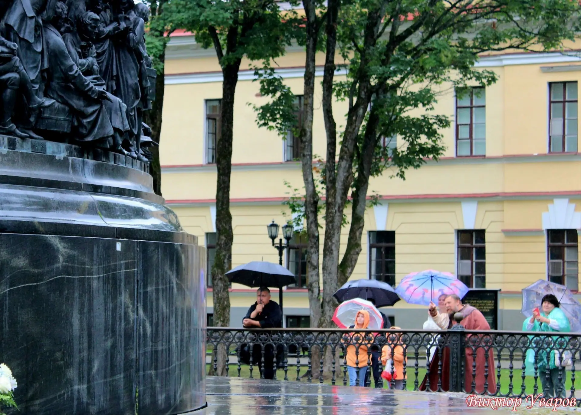 Непогода в центре Великого Новгорода