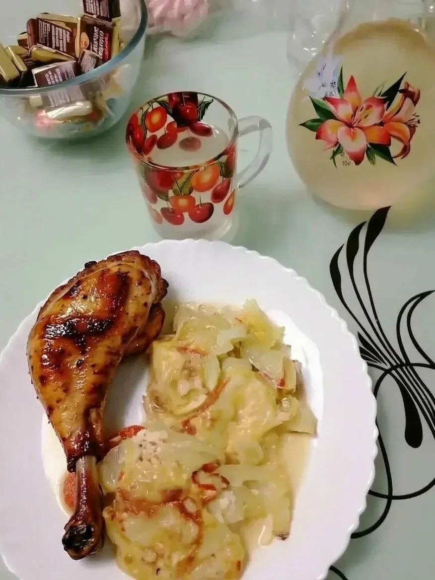 Гарнир из кабачков с помидорами и сыром — просто и вкусно!