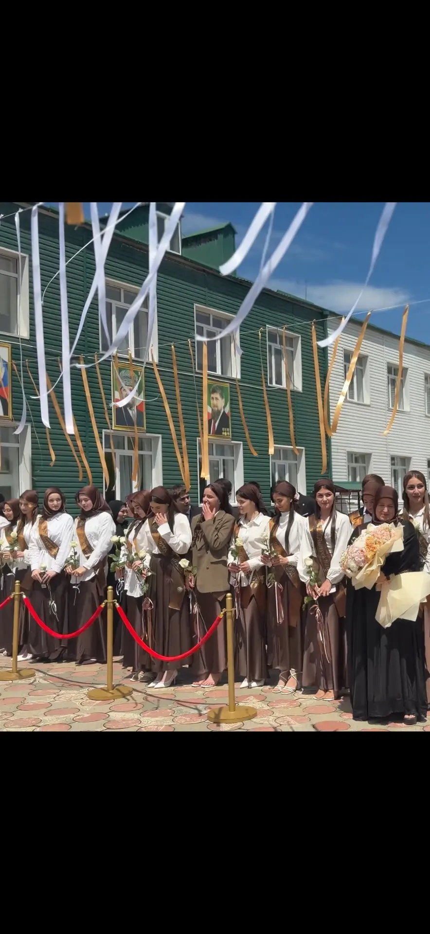 Вот и отзвенел последний звонок. Позади остались уроки, шумные перемены, первая любовь ...