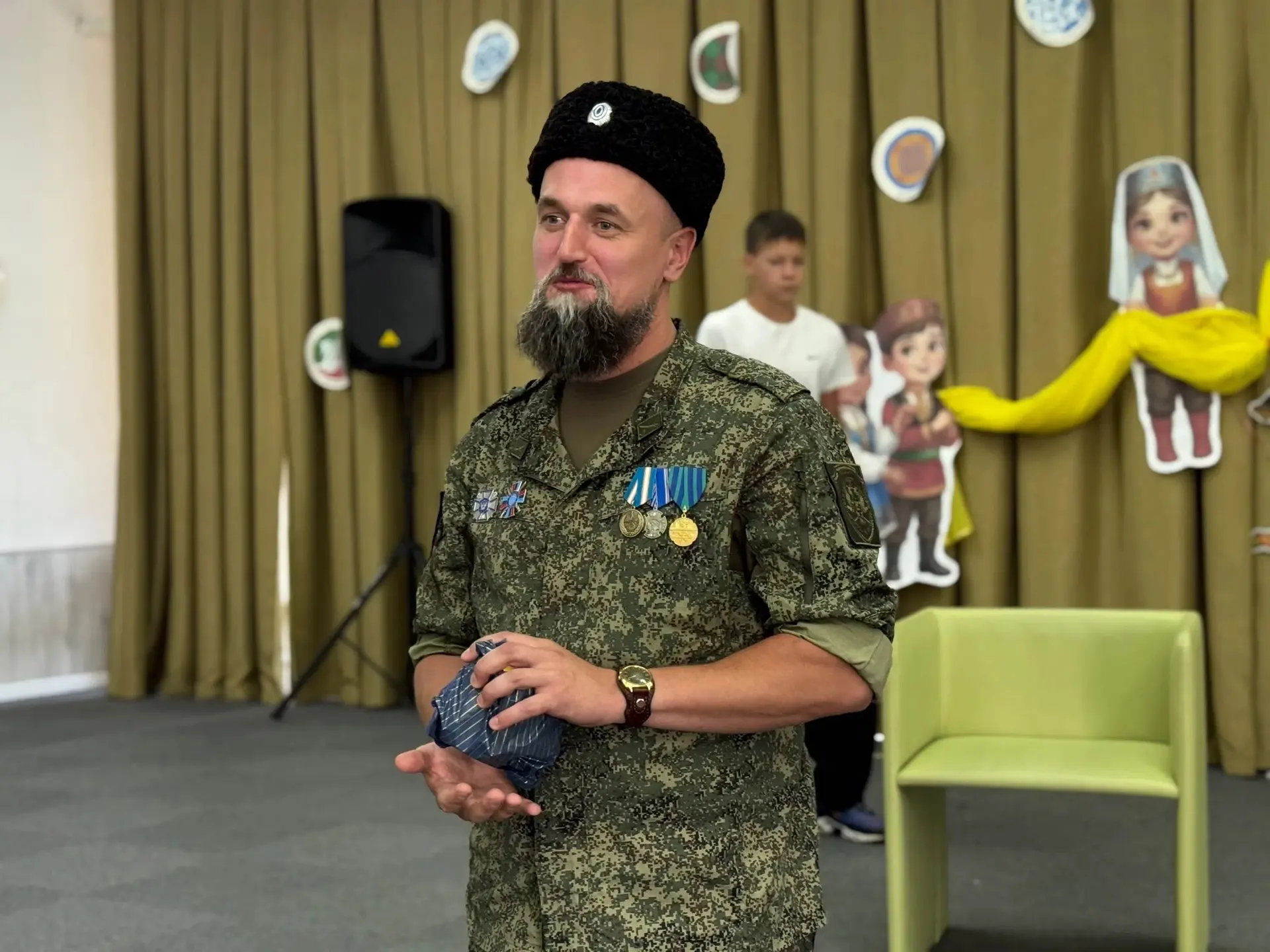 🛡Встреча с настоящим героем: в «Солнечной стране» говорили о чести, долге и мужестве