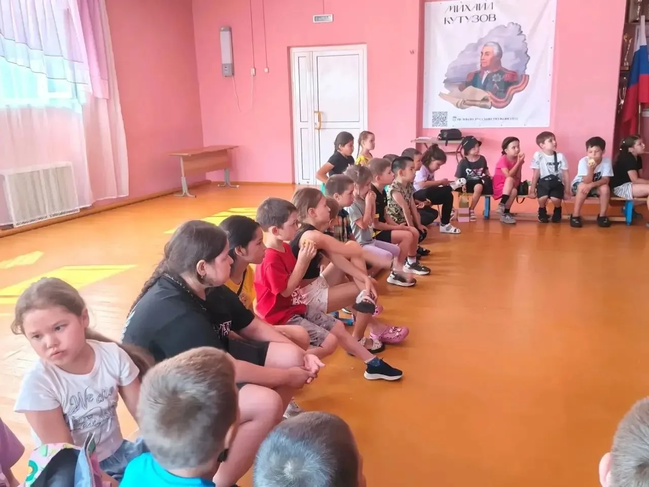 ☀ День 6⃣ в пришкольном лагере: безопасность и адреналин! 

🦷 Утро начали с «Минутки здоровья» — по