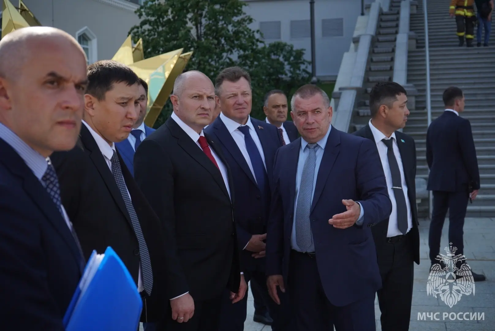 В рамках взаимодействия с ОДКБ МЧС России провело масштабные учения в Санкт-Петербурге