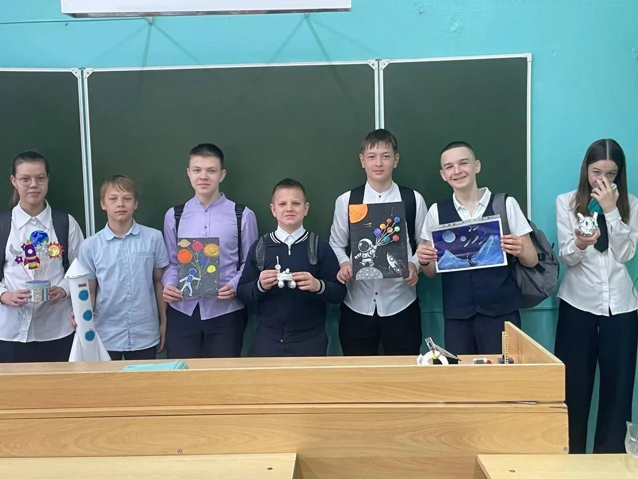 🌞Апрель — поистине космический месяц! В этом году мы отмечаем 65‑летие со дня первого полёта в космо