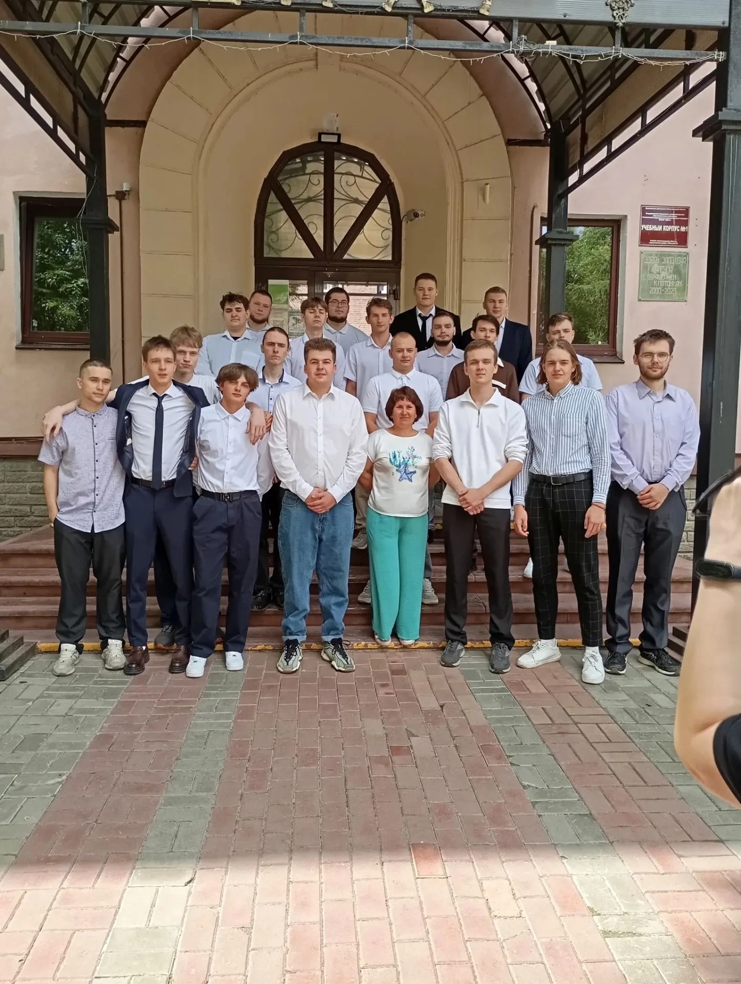 💪Диплом не финиш, а старт! 🔧

По специальности «Монтаж, техническое обслуживание и ремонт промышле