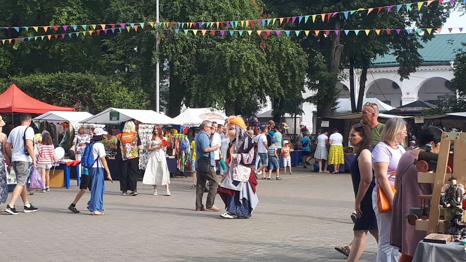 ✨Дорогие друзья! 8-9 августа приглашаем посетить универсальную праздничную ярмарку, пос...