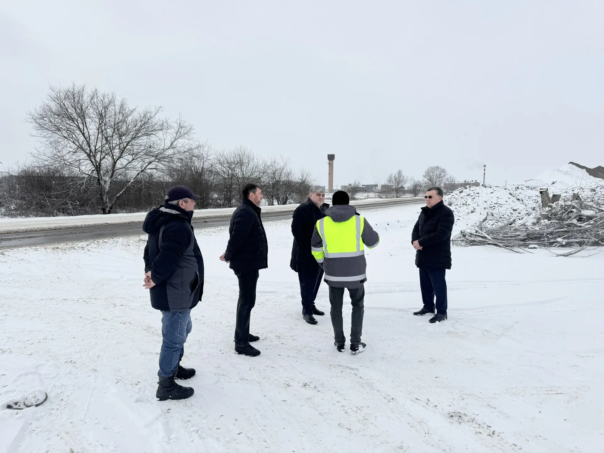 Ознакомился с ходом капитального ремонта участка автомобильной дороги Новопавловск – Пр...