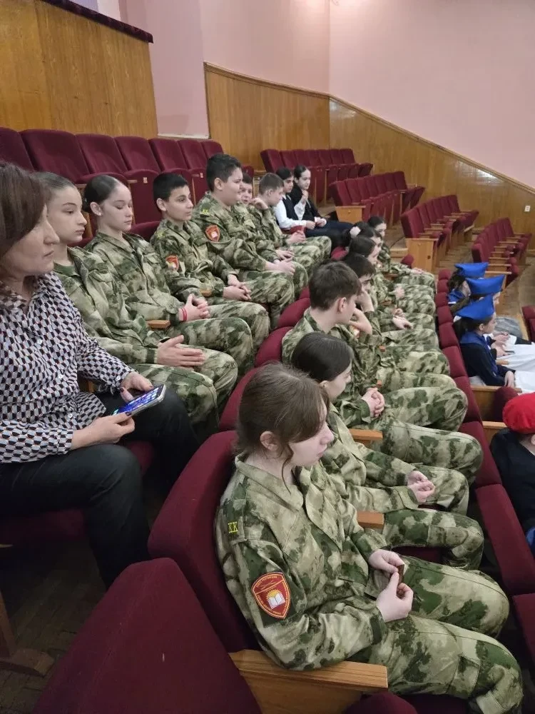 Дорогие наши кадеты, уважаемые родители и коллеги! 27 марта мы отмечали День войск Национальной гвар