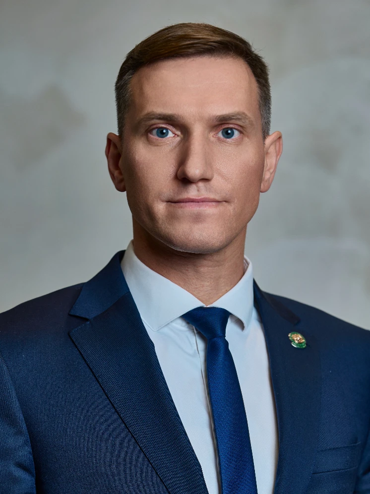 Министр цифрового развития Татарстана поздравляет с Днём программиста!