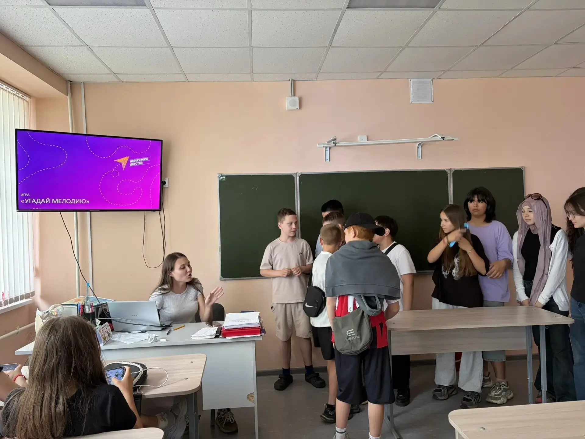 Сегодня ребят профильного лагеря ждал насыщенный день, полный новых впечатлений!

🦊 Ребята из 1-го 