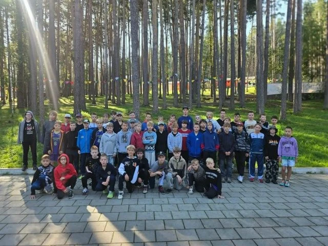 Воспитанники Колмогоровой Е.А. на учебно-тренировочном сборе в лагере "Уральские Самоцв...