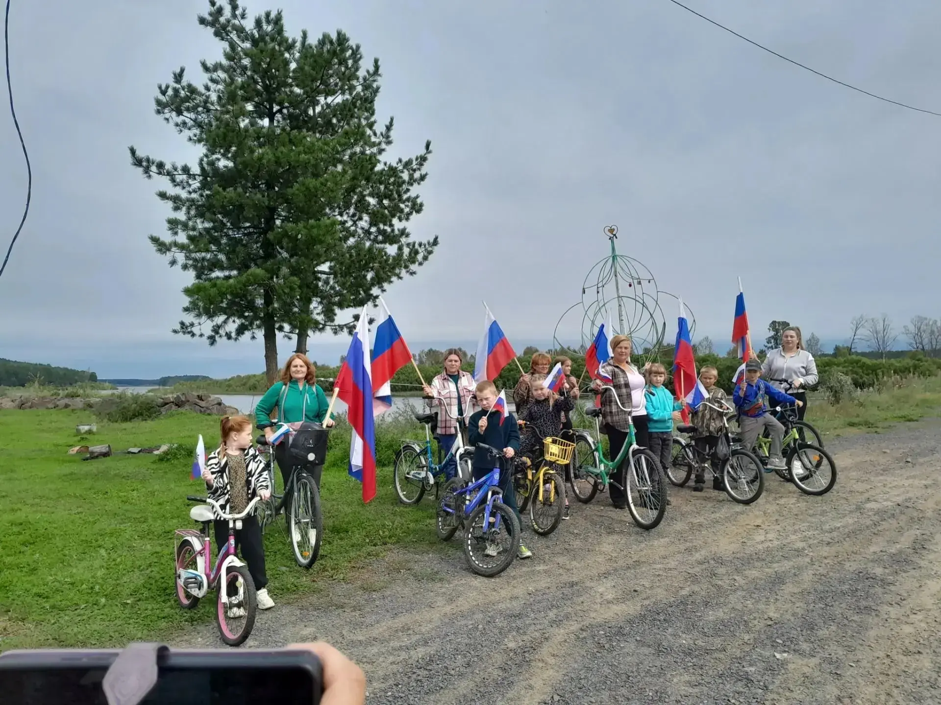 Уважаемые жители нашего села, дорогие родители и ученики!