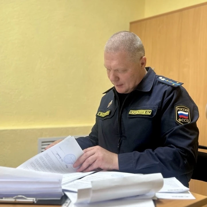 Судебный пристав из Ярославской области спас жизнь одинокому мужчине