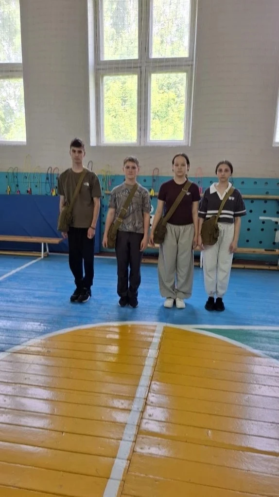 Учащиеся 8 класса МБОУ "Тат.Челнинская ООШ" приняли участие в военно-полевых сборах на ...