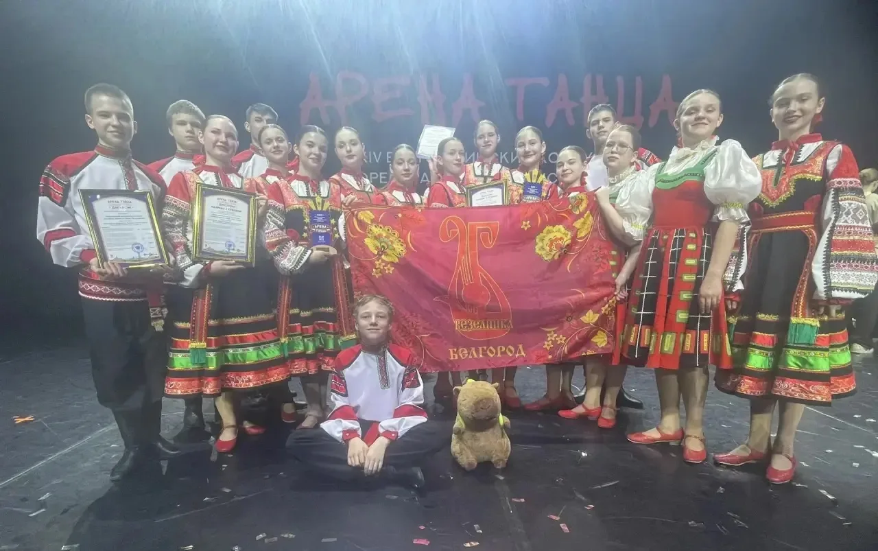 🎭 Новые победы в хореографии!  Ученицы нашей школы — Агафонова Варвара (6 «В» класс) и Яковенко Кари