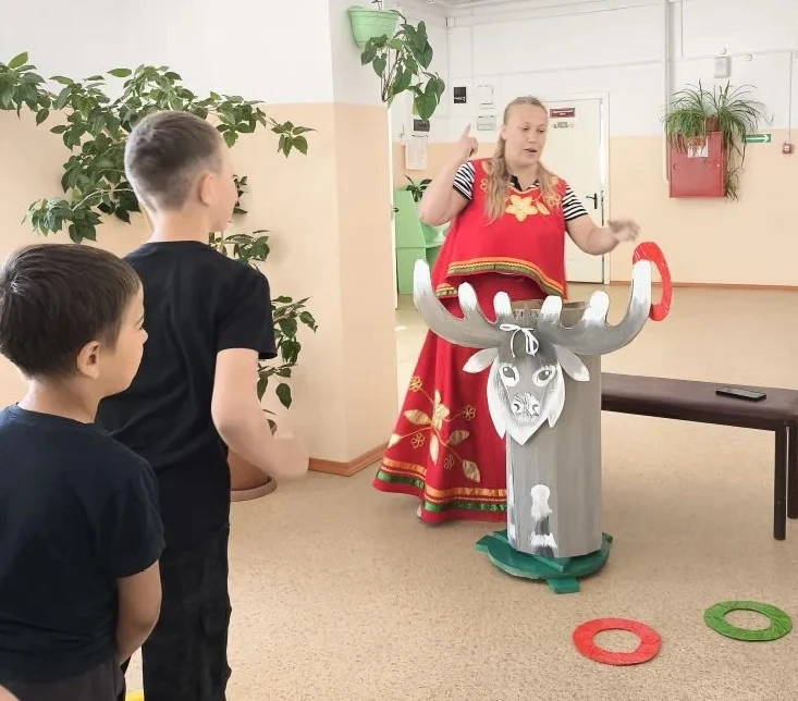🎉 День народных игр в ЛДП: русские городки, эвенкийский олень, чувашские цепи и якутские жмурки🎉

