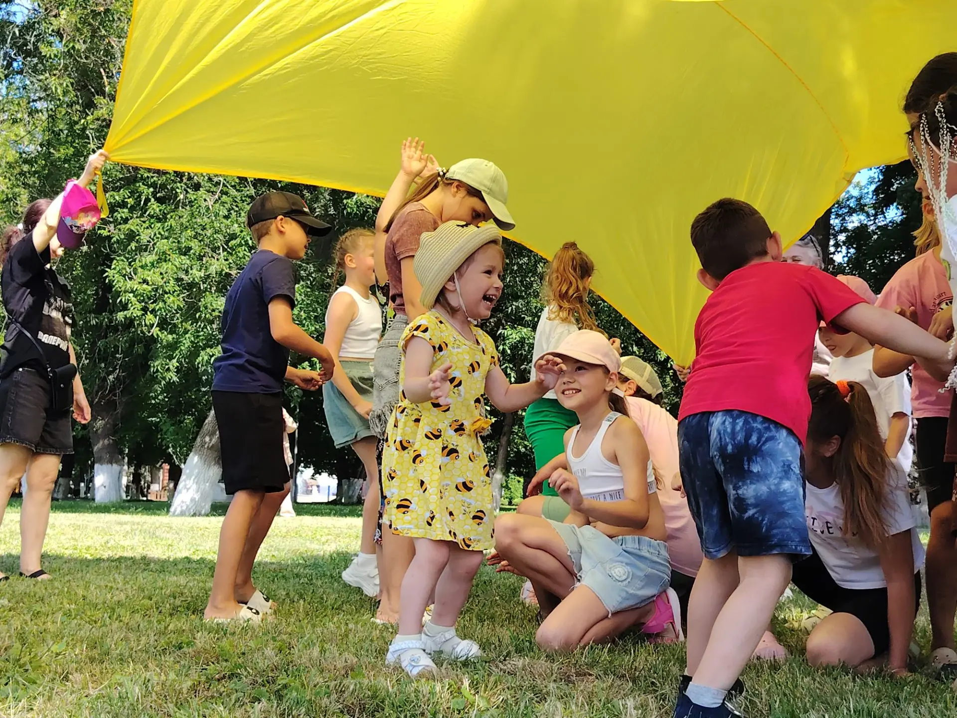 🎉 «Играем, не скучаем — лето весело встречаем!» 🎉