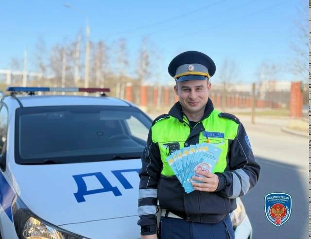 🚔 Сегодня, 30 июля в Красносельском районе проходит профилактический рейд «Маленький пассажир — бол