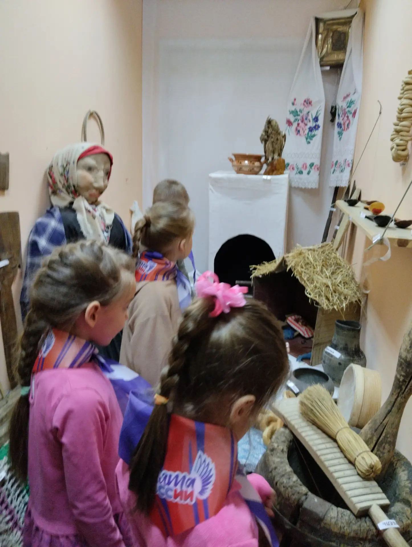 Орлята – дошколята успешно завершили трек «Орлёнок – Хранитель исторической памяти». Гл...