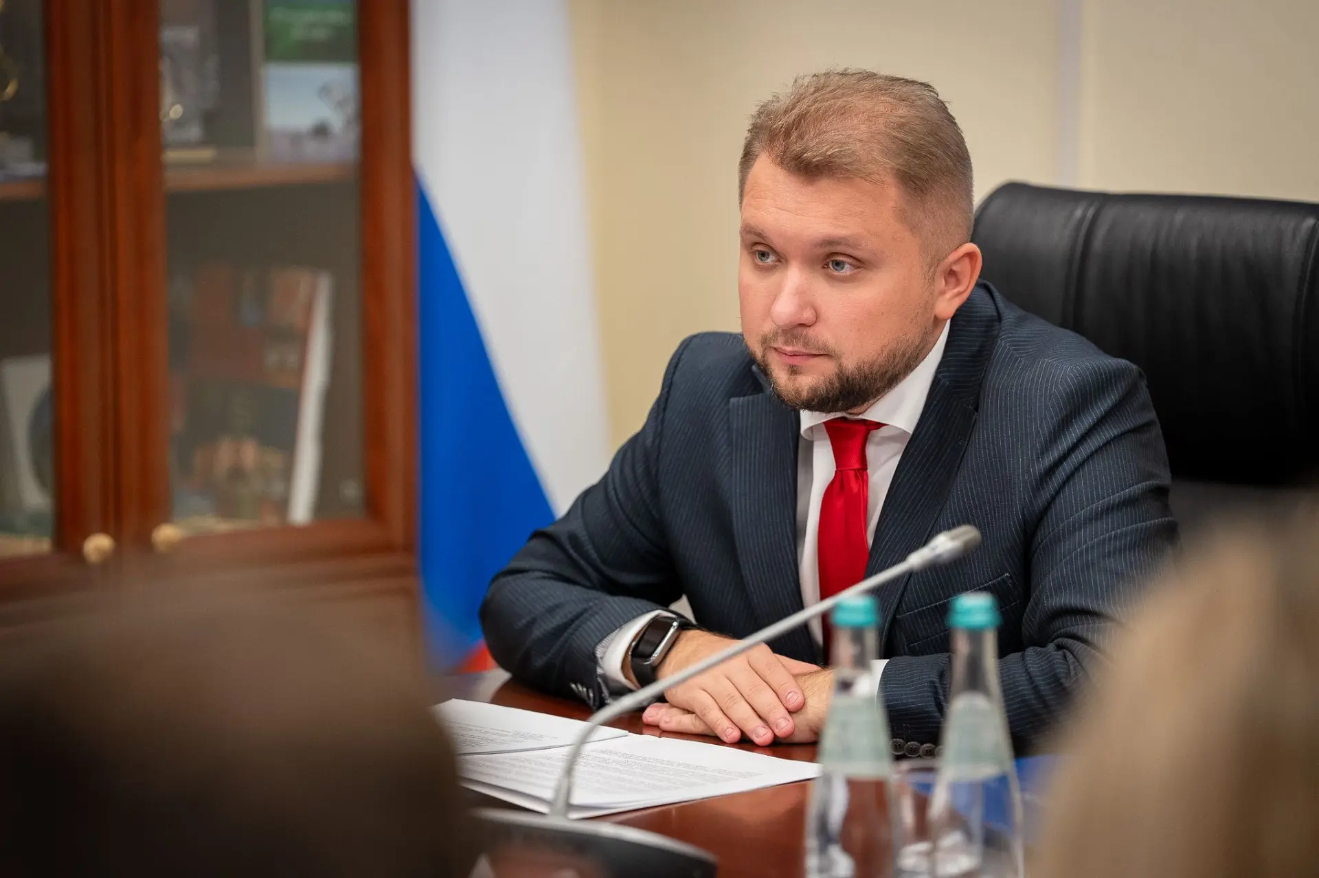 Учителям оплачиваемый выходной в честь Дня учителя – инициатива ЛДПР
