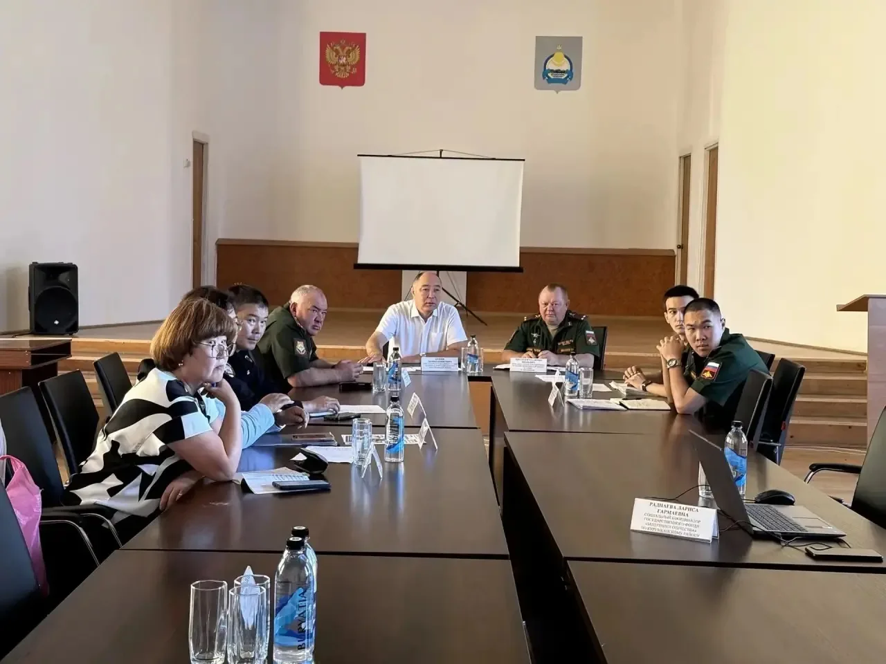 Представители 36 армии провели встречу с руководством Курумканского района по вопросам взаимодействи