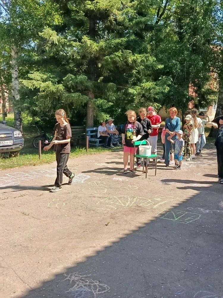 🎈Сегодня, 1 июня, в школе начал свою работу дневной оздоровительный лагерь. Первый день выдался ярк