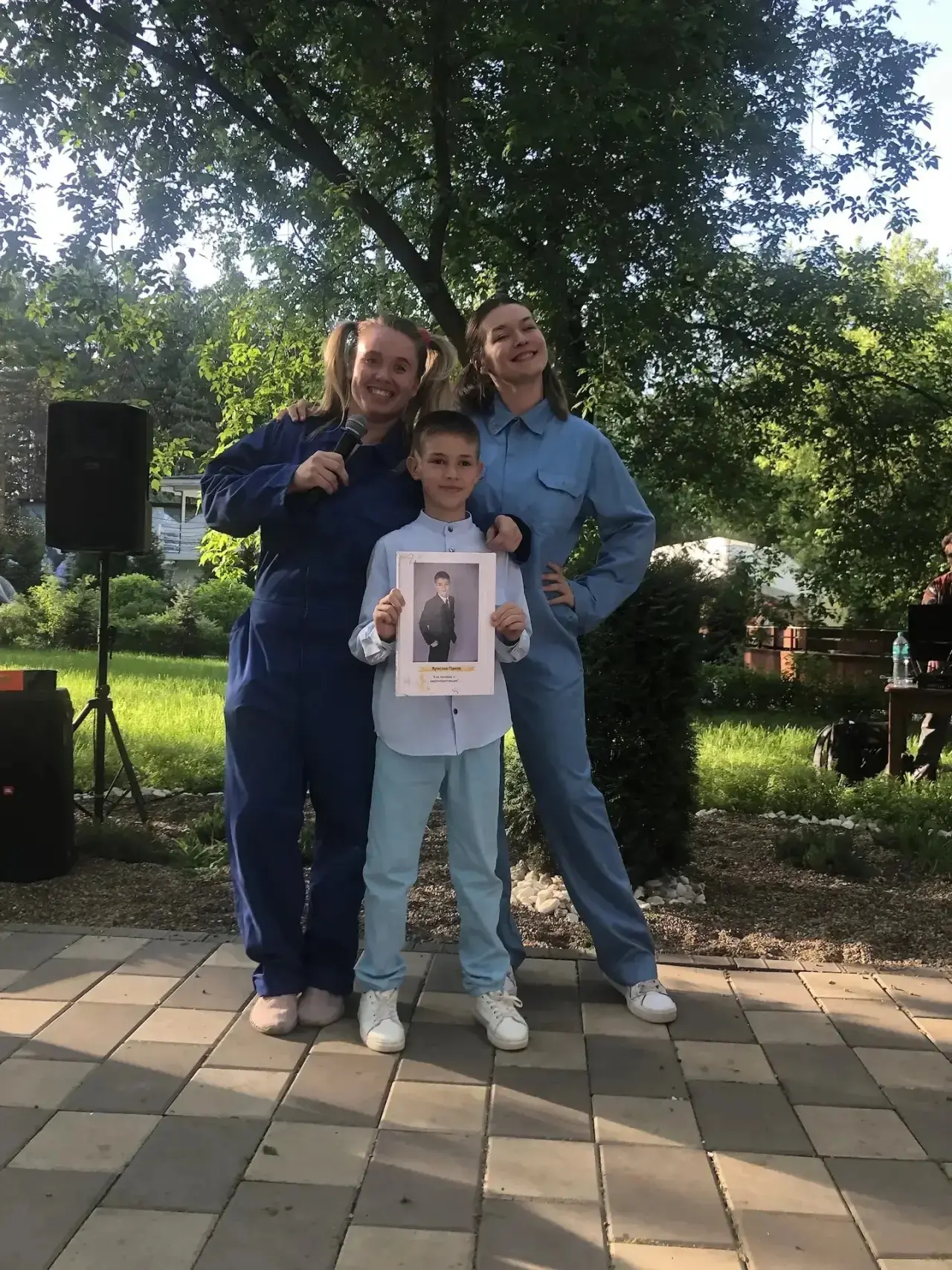 🎓🏖️ Выпускной 4 «Л» класса на «Мысе Рундук»! 🎉  24 мая ученики 4 «Л» класса вместе со своим классным