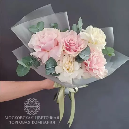 🌸 Французские "вывернутые" розы - тренд флористики

✨ Представляем Вашему вниманию флористический т