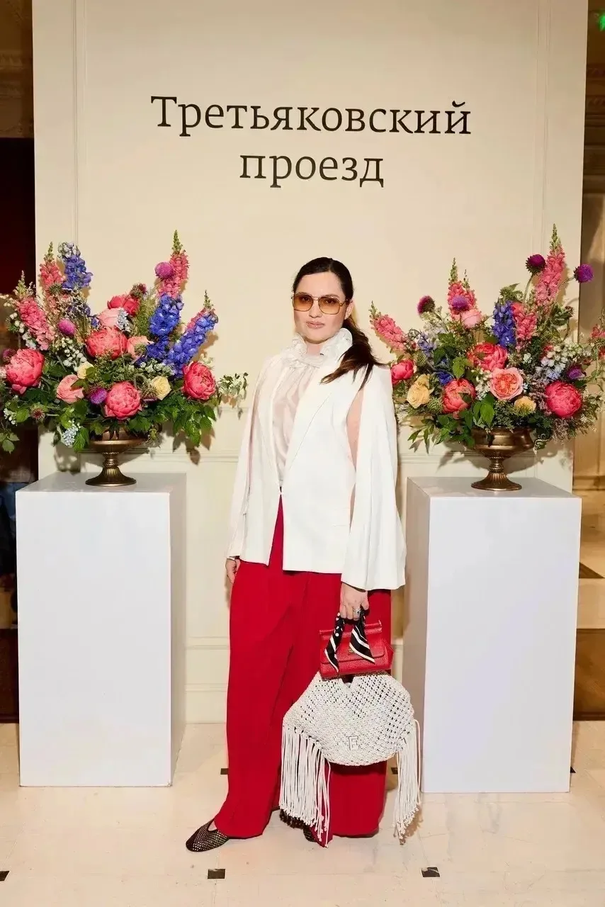 ✨Деловые выходные — основательница ювелирного дома SARRA посетила модный показ Dolce & Gabbana в Мос