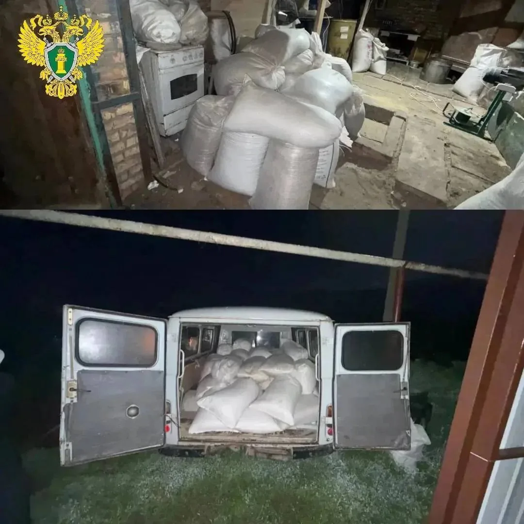 Четверых жителей Бессоновского района будут судить за кражу трех тонн зерна