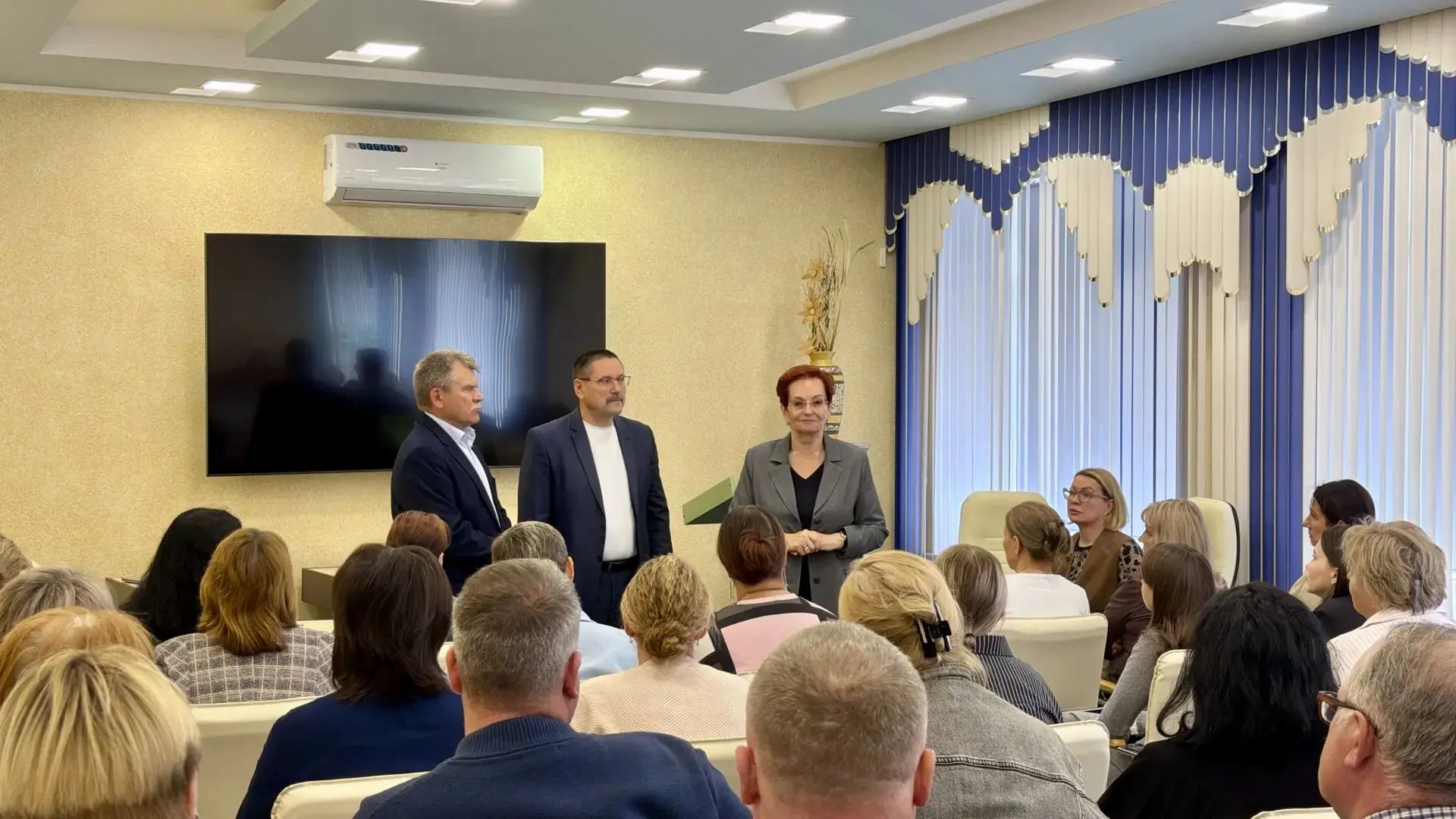 Председатель Законодательной Думы Томской области Оксана Козловская на этой неделе пров...
