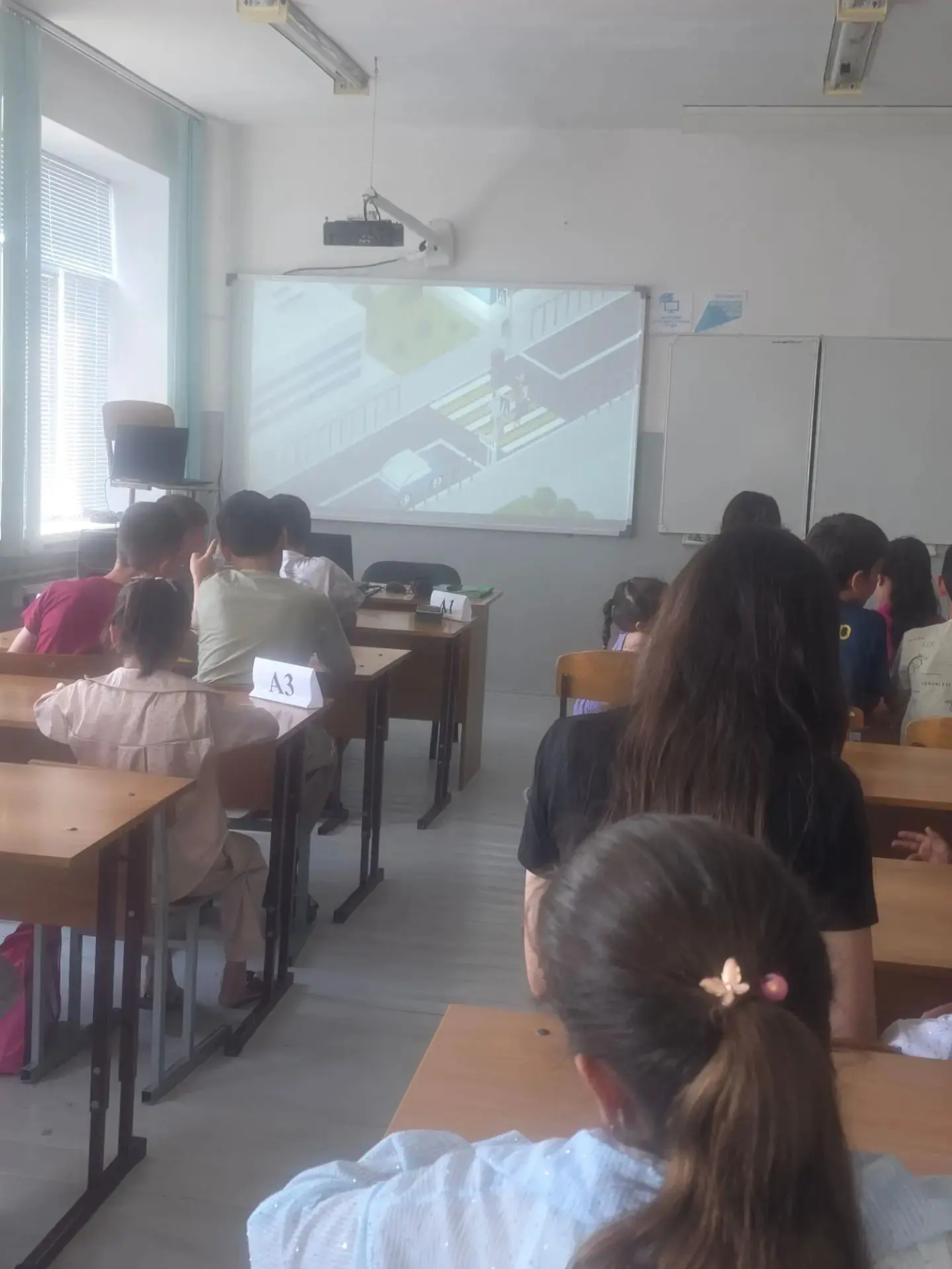 Сегодняшний день в пришкольном оздоровительном лагере был посвящен Дню экологии. После весёлой заряд