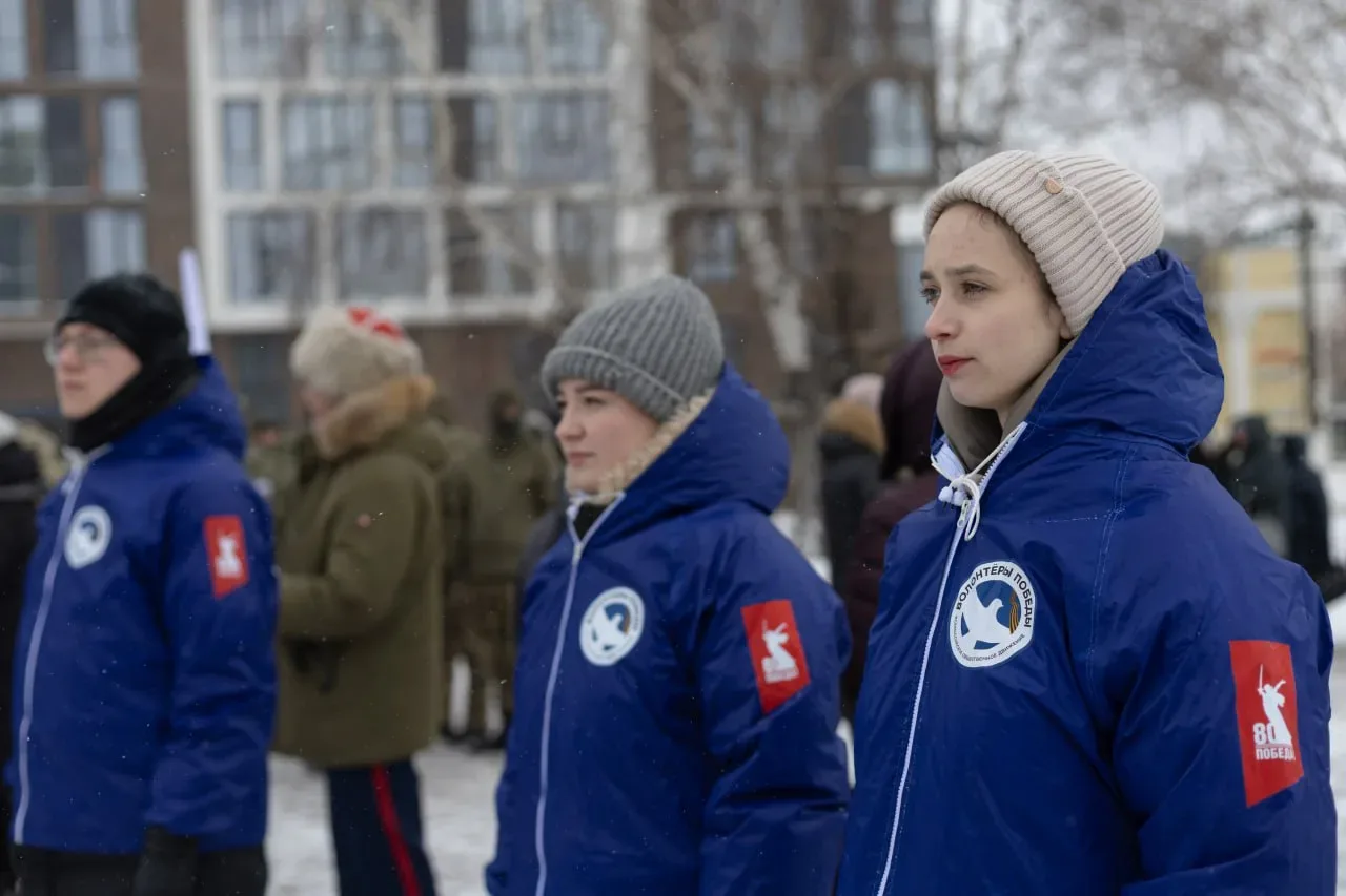 🎗 Спасибо, герои!  В День защитника Отечества студенты колледжа совместно с волонтерами региональног