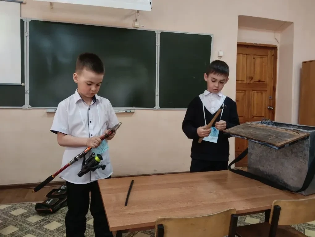 Поздравляем учащихся начальной школы с успешным выступлением на Районной научно-практич...