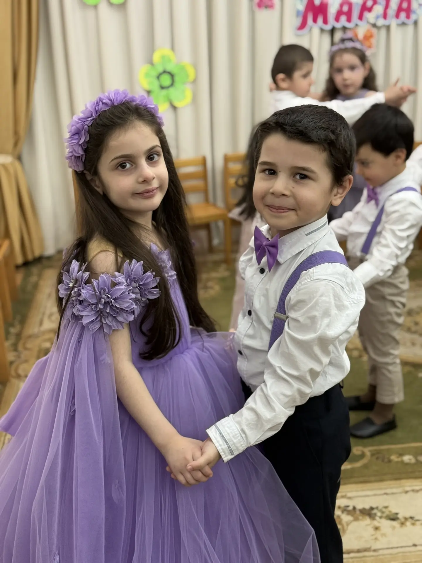 💜8 Марта — это не просто дата в календаре.
Это день, когда наши малыши впервые по-настоящему понима