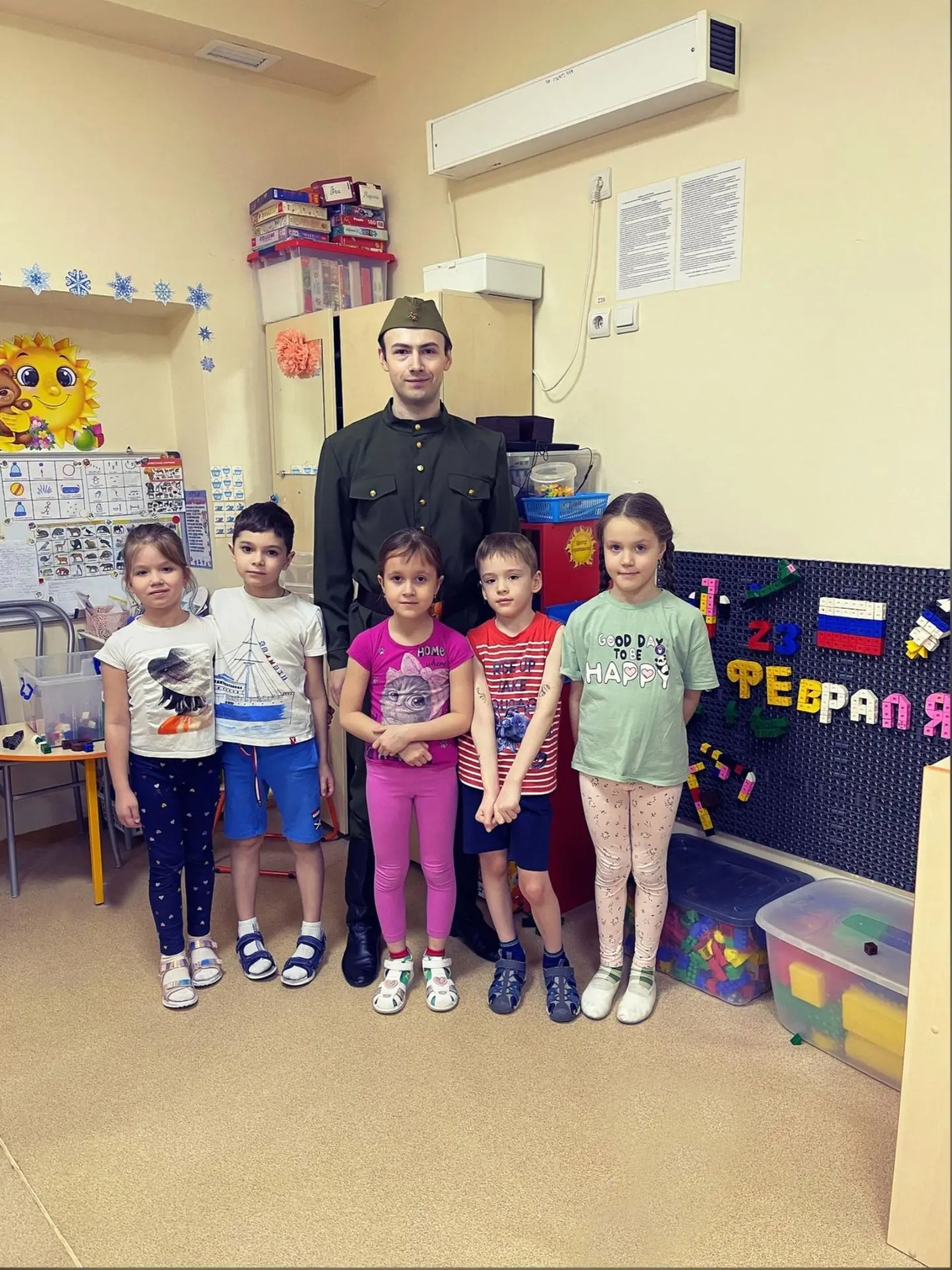 В системе дошкольного образования мужчины — редкость, но именно поэтому их вклад особен...