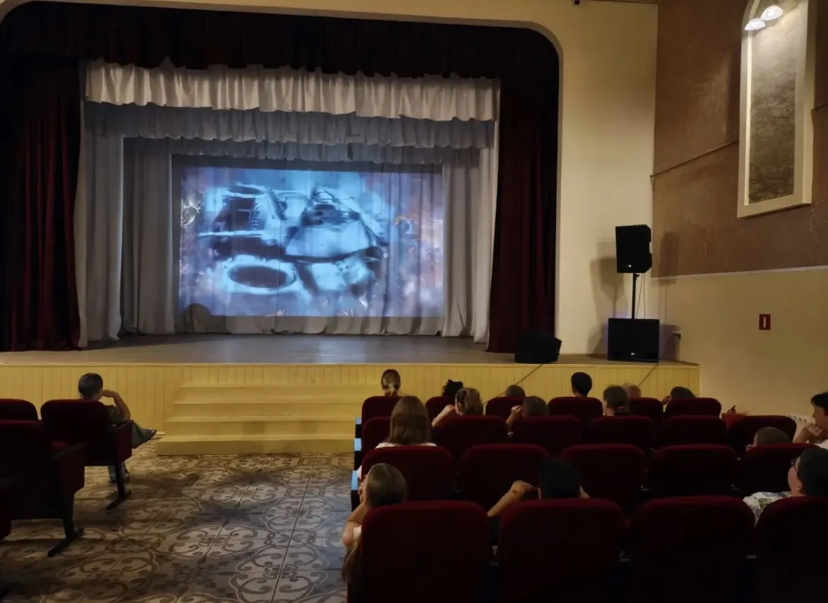 Ко Дню памяти и скорби работники сельской библиотеки провели мероприятие, посвященное началу Великой