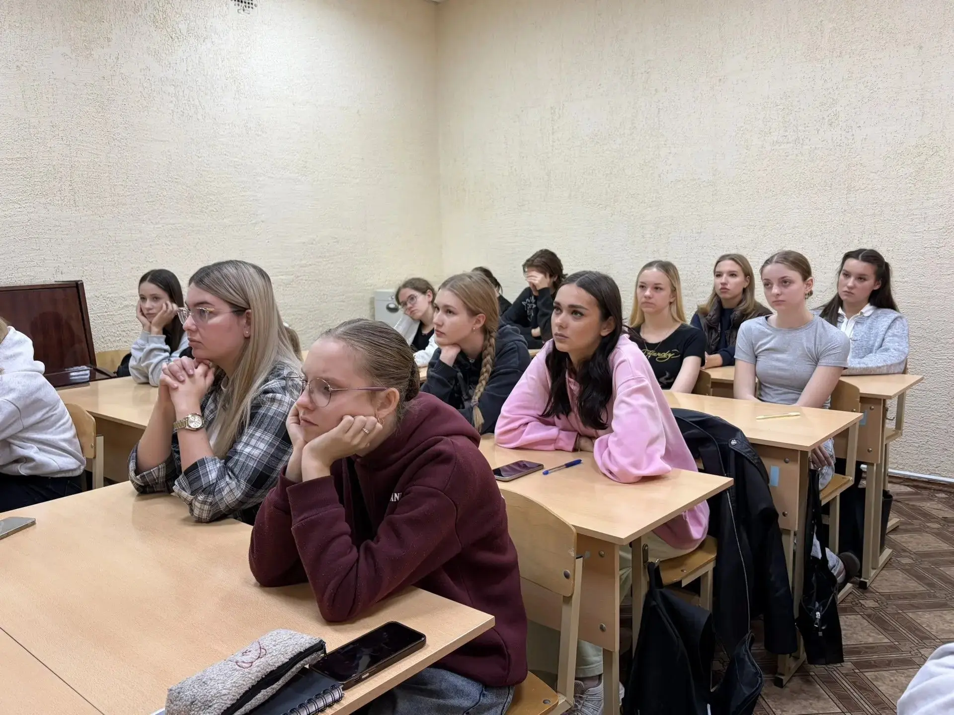 Для студентов колледжа культуры была организована и проведена встреча   «Один народ» на...